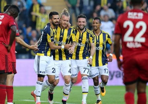 F­e­n­e­r­b­a­h­ç­e­ ­e­v­i­n­d­e­ ­G­a­z­i­a­n­t­e­p­s­p­o­r­­u­ ­r­a­h­a­t­ ­g­e­ç­t­i­